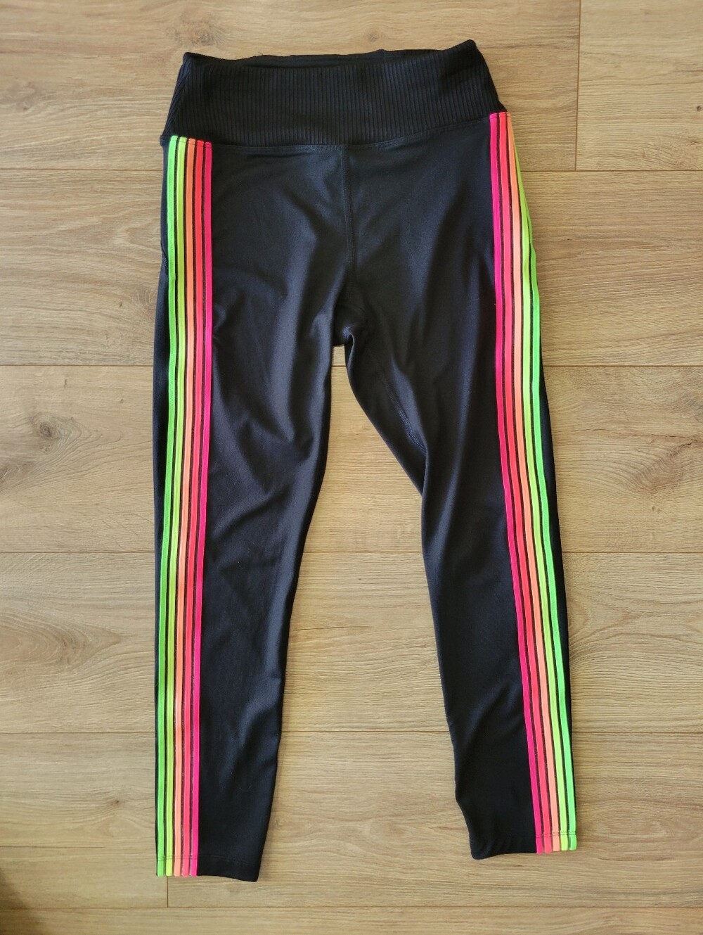 Victoria's Secret PINK S Ultimate Black Legging Neon Stripe Rainbow Y2K Athletic